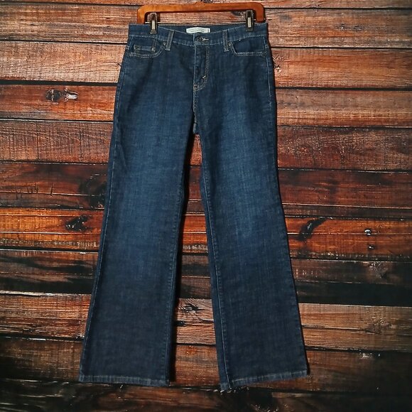 Levis 512 Jeans 10 Petite Perfectly Slimming Boot Cut Dark Wash Blue Denim - Picture 2 of 10